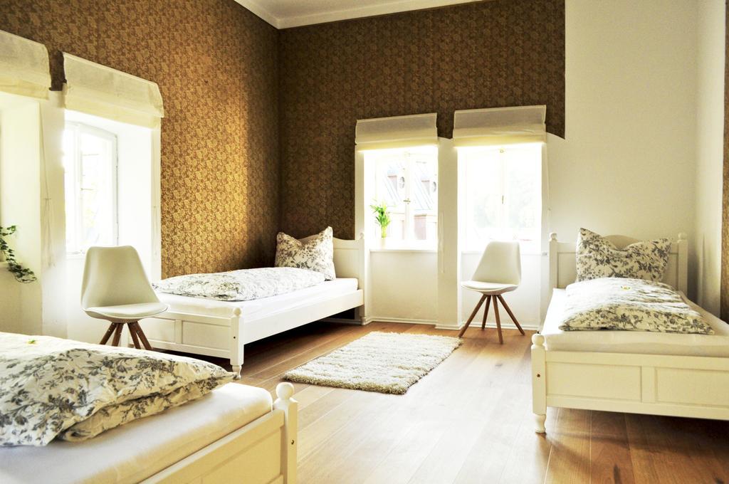 Quadruple Room with Shared Bathroom